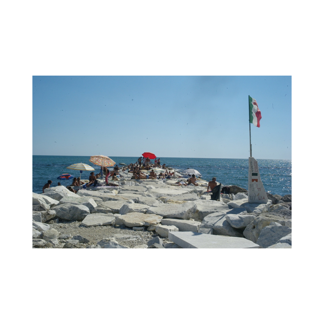 ORIZZONTE TRICOLORE